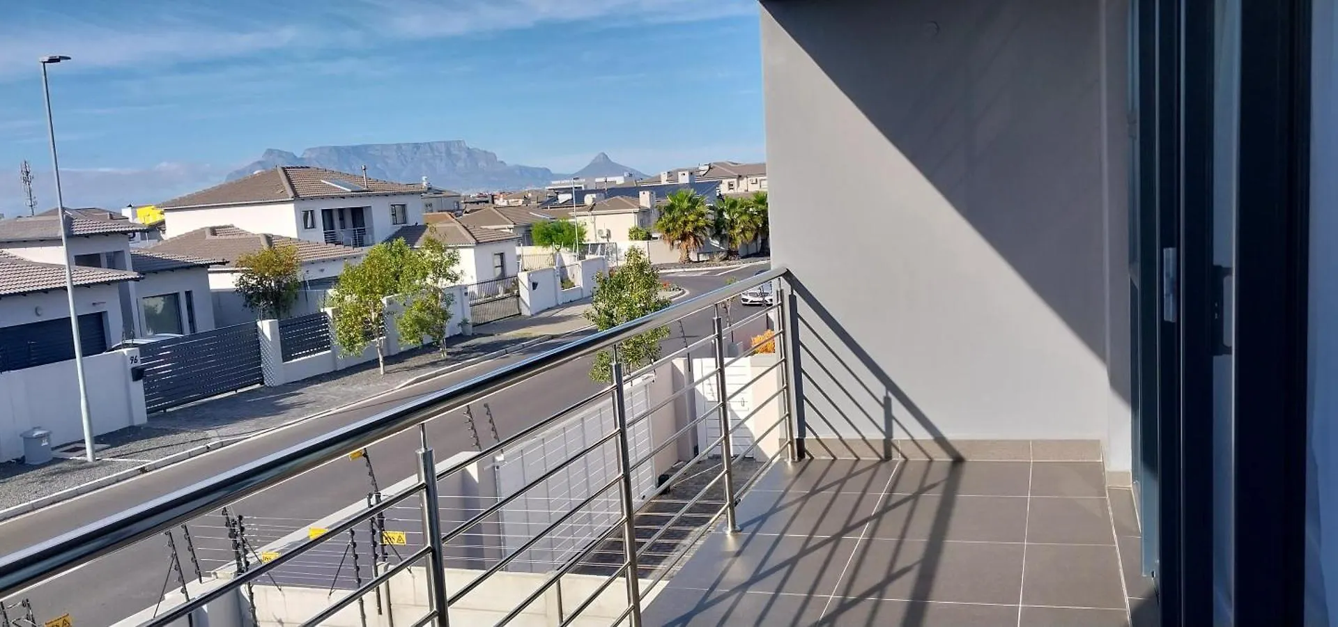 Lnd Guest House Bloubergstrand South Africa