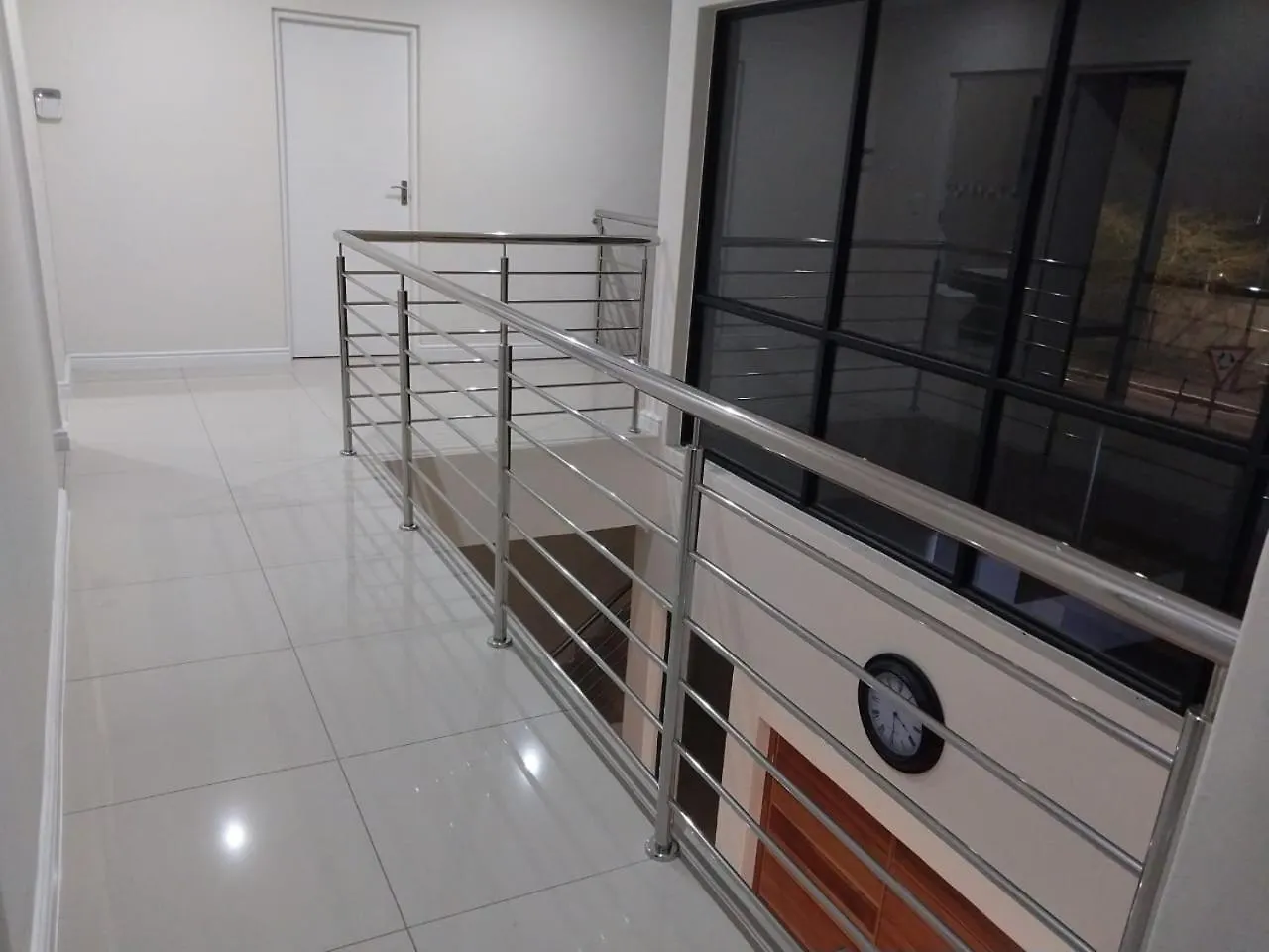 Lnd Guest House Bloubergstrand