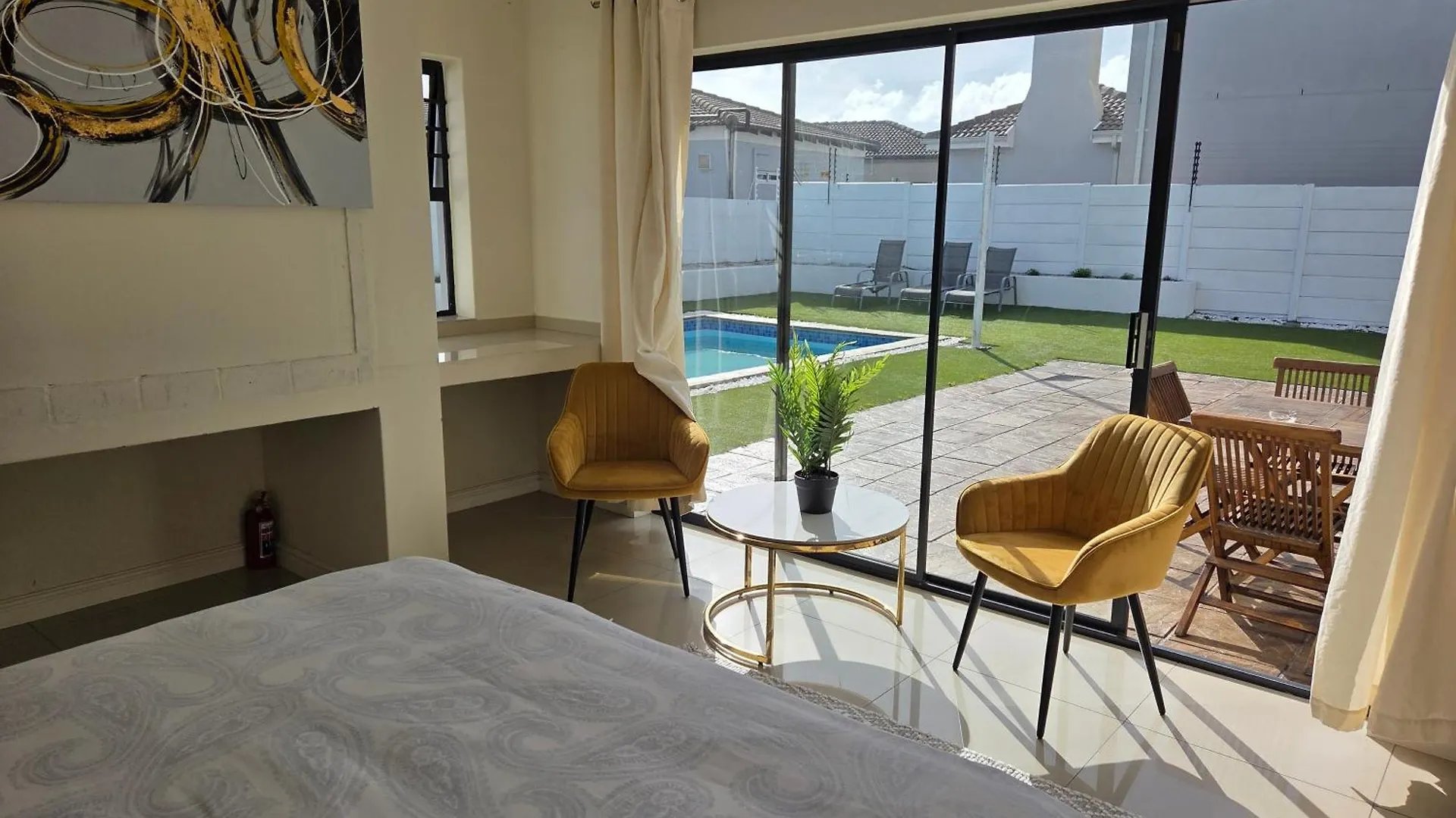 Lnd Guest House Bloubergstrand South Africa